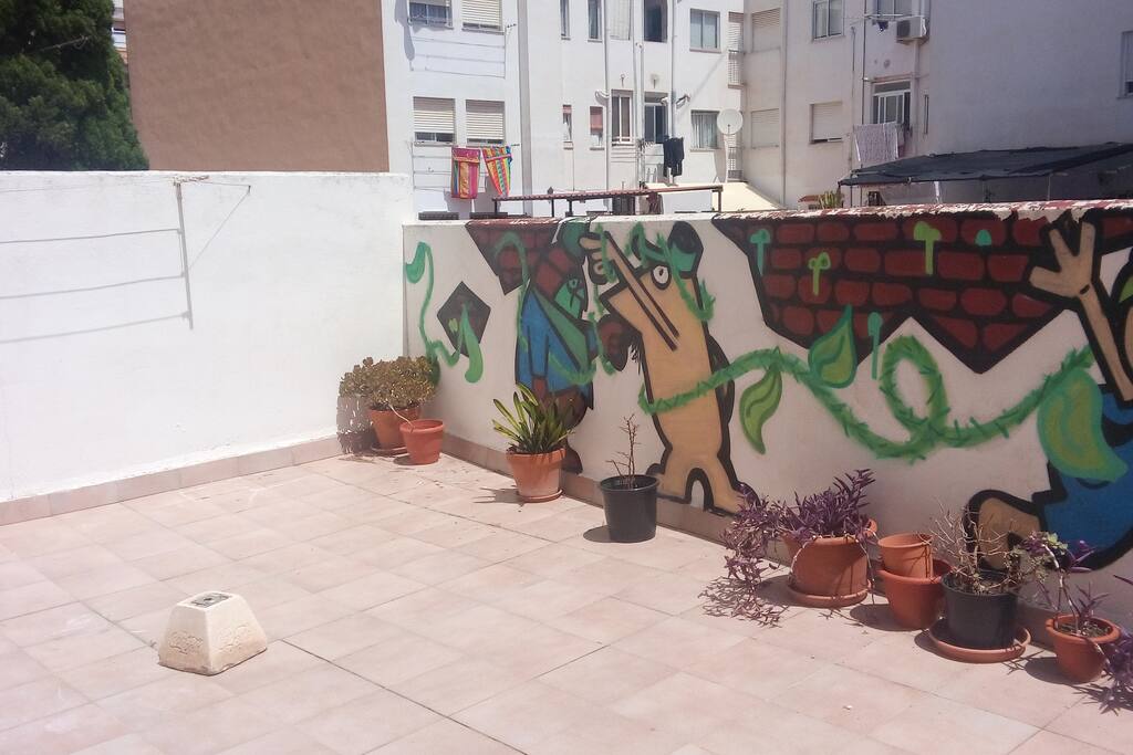 Amplia terraza