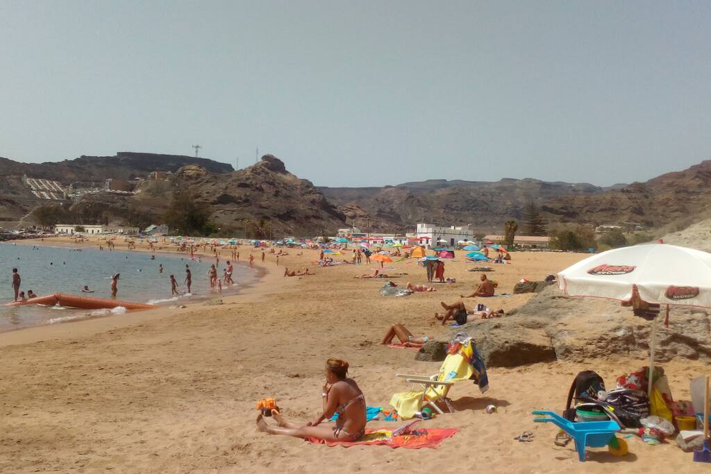Playa de Tauro ( 1km )