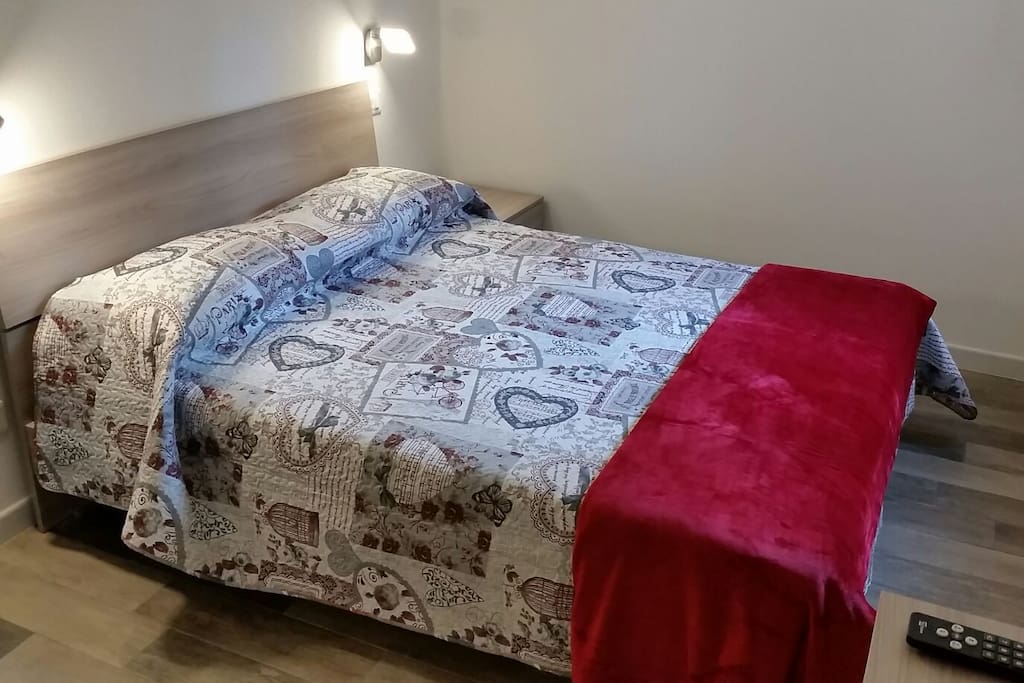 letto matrimoniale