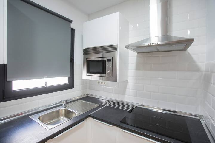 Modern apartment near beach and tourist areas