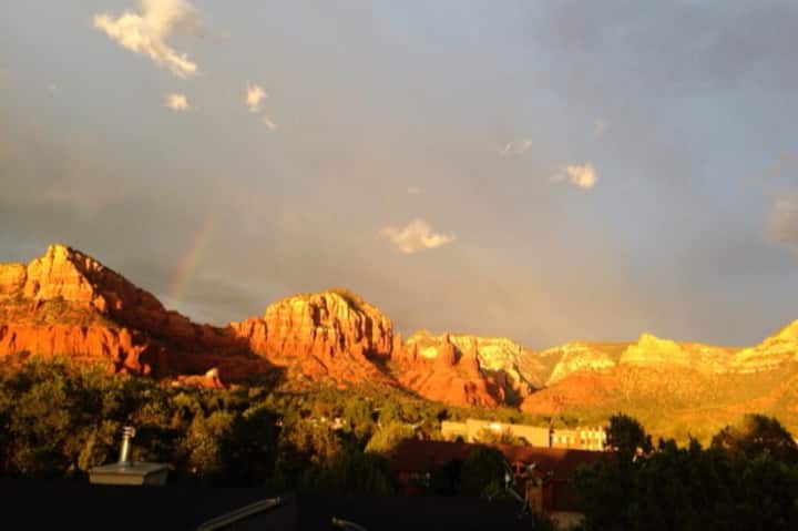 Casa Magnifica - Enjoy The View - Sedona, AZ