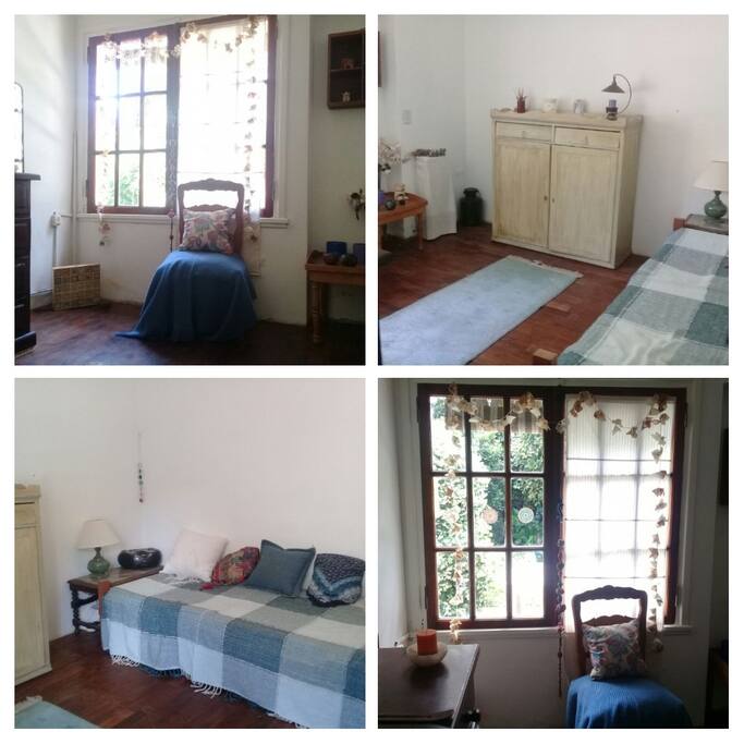 La habitación se ofrece con una o dos camas individuales. Tine vista al jardín trasero y piscina.