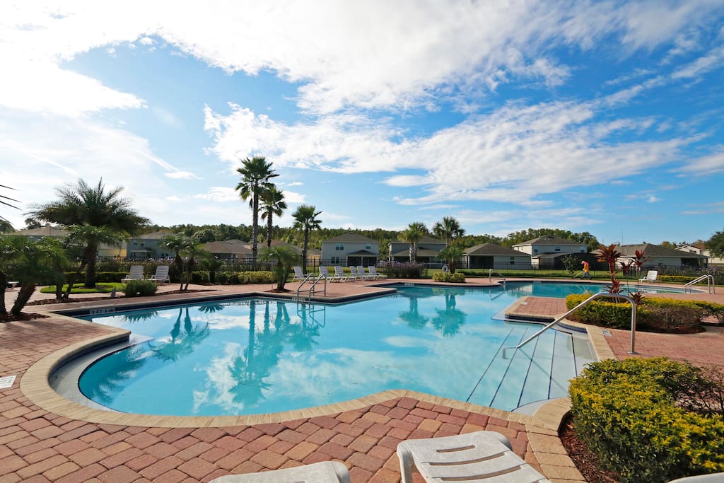 Clubhouse Pool