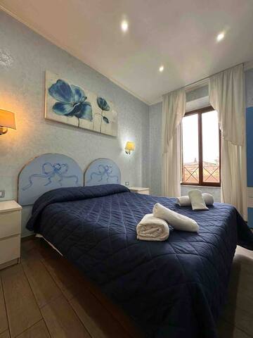 Elegant Rione Monti Suite gallery image 4