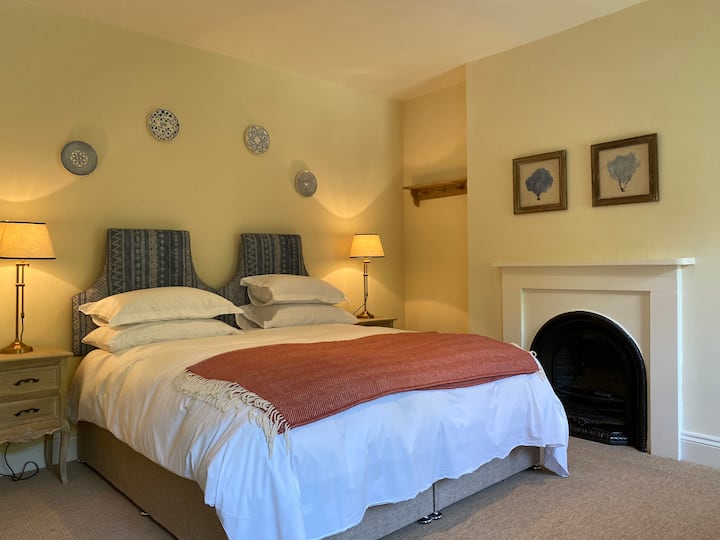 ห้องนอนที่สอง (Second Bedroom)