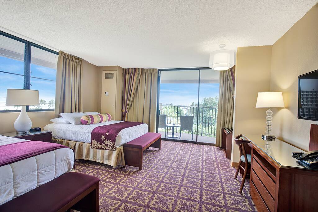 1 Bedroom Banyan Suite - Bedroom