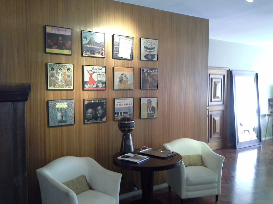 Sitting area #2-Living Room