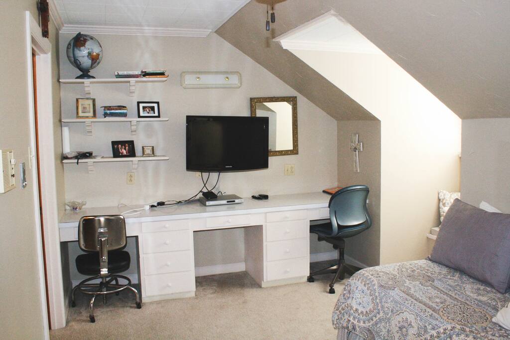 Business center option...office space in the cozy room!