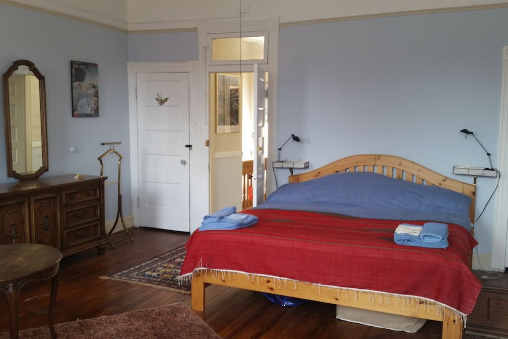 Blue Bedroom for up to 3