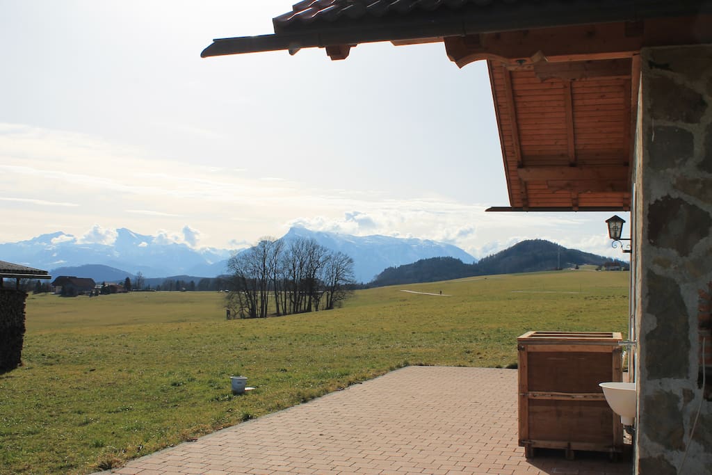 Der Ausblick vor dem Haus!