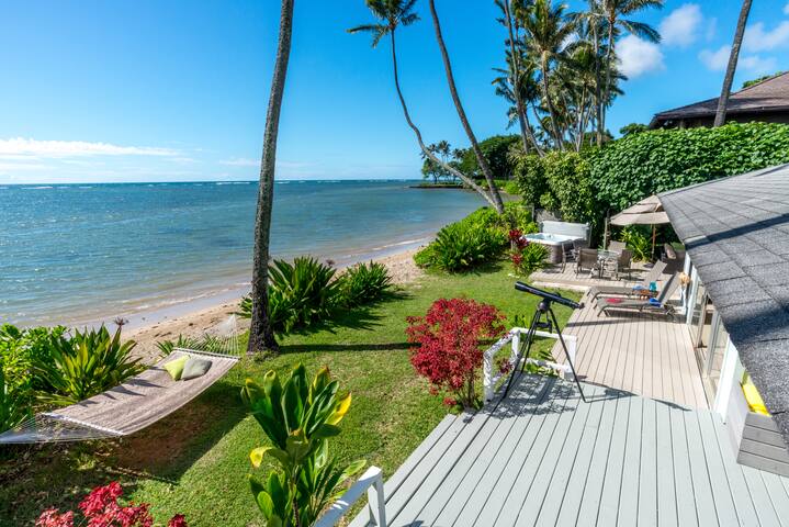 * South Shore 35 – Beach Front w/Hot Tub Honolulu gallery image 2