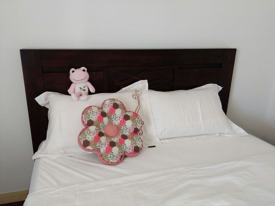 Master room bed