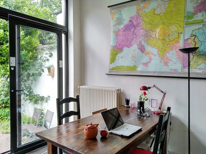 Beau Duplex Avec Petit Jardin Privé - Bruksela