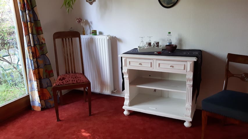 Gemutliches Zimmer Im Haus Mit Grossem Garten 1 Bedroom 1 Bathroom Apartment In Gettorf Germany