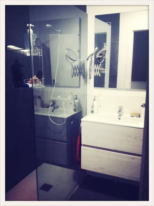 Baño con ducha