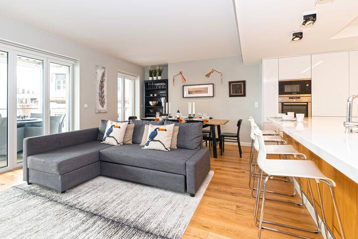 Salitre Luxury Apt. with a Terrace! gallery image 2