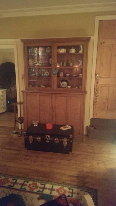 Living room (2)