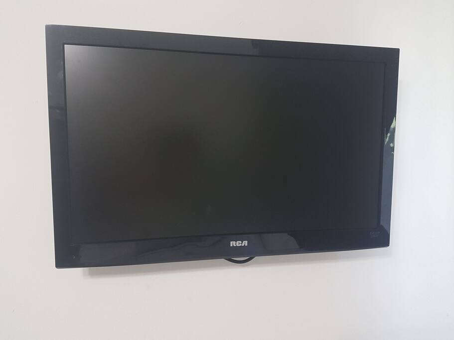 TV con chrome cast y canales locales