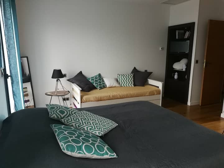 PinsJustaret locations de vacances et logements Occitanie, France