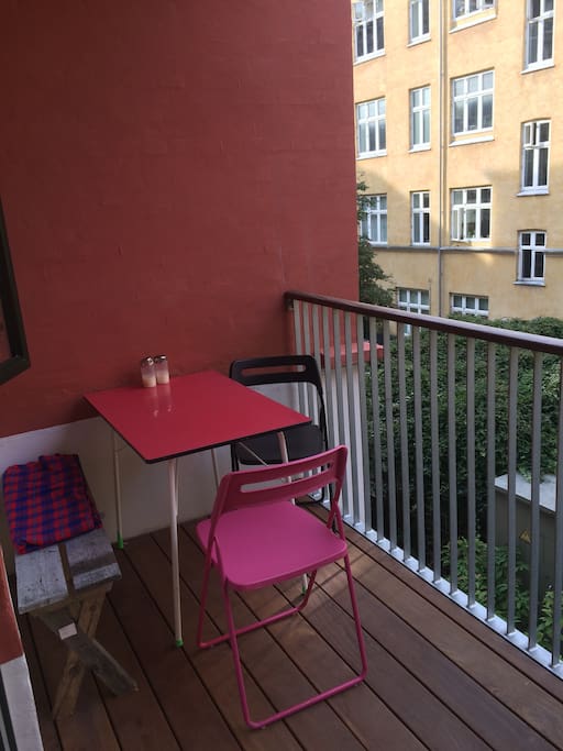 Balcony. In Summertime - sun is on from around 1 - 4 in the afternoon.