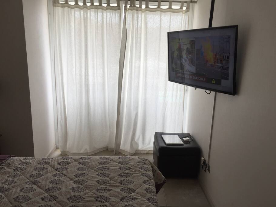 TV dormitorio matrimonial