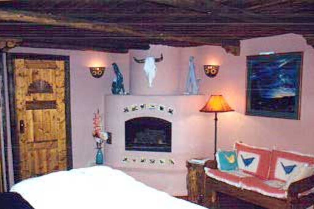 Coyote Room