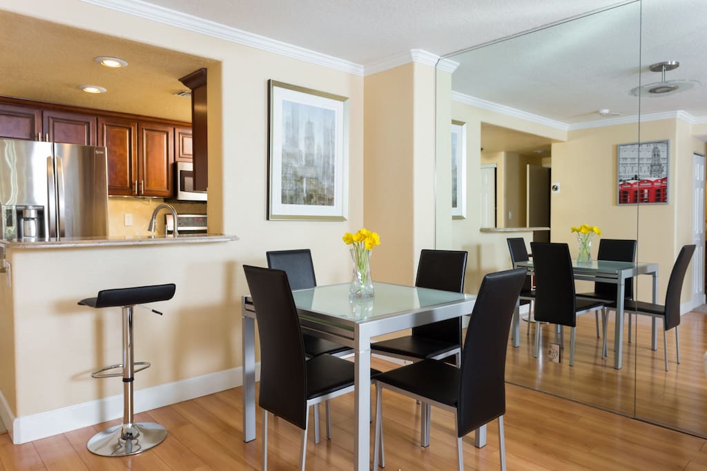 Living Room Dinette