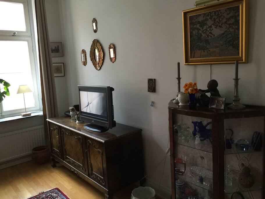 TV och WiFi finns,