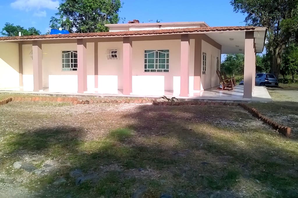 área de parqueo Finca Mundo Verde