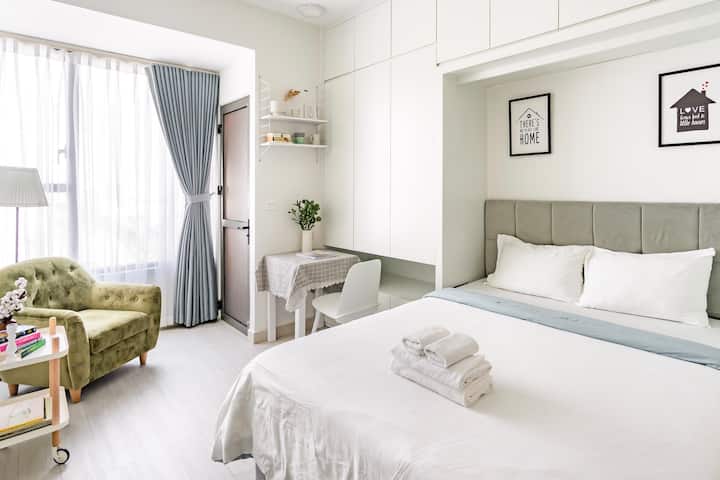 Lovely Studio, Near Center, 5mins To D1 - Pool - 호찌민시