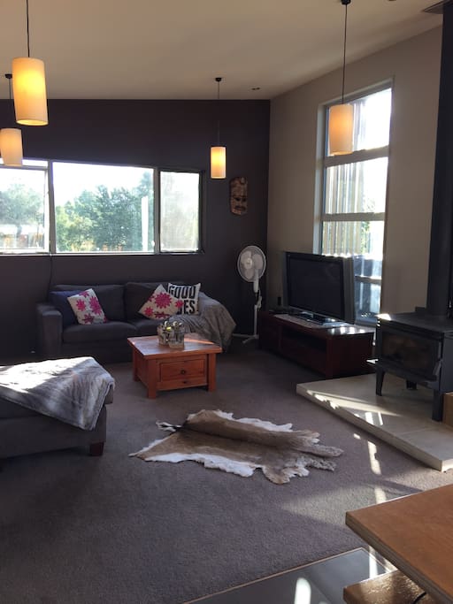 Cozy lounge, large flat screen TV with Dish TV