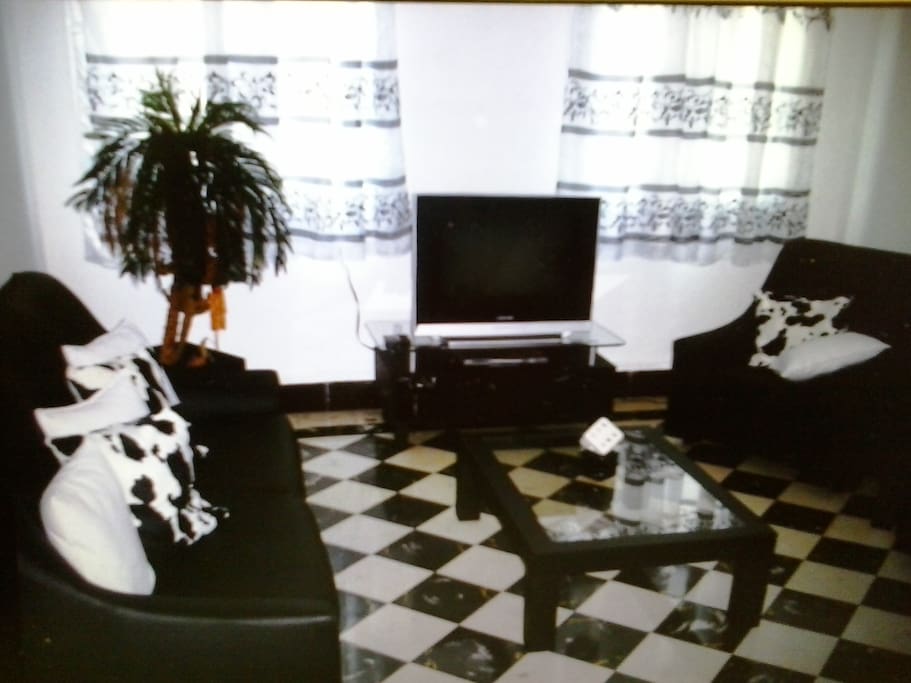 SALON