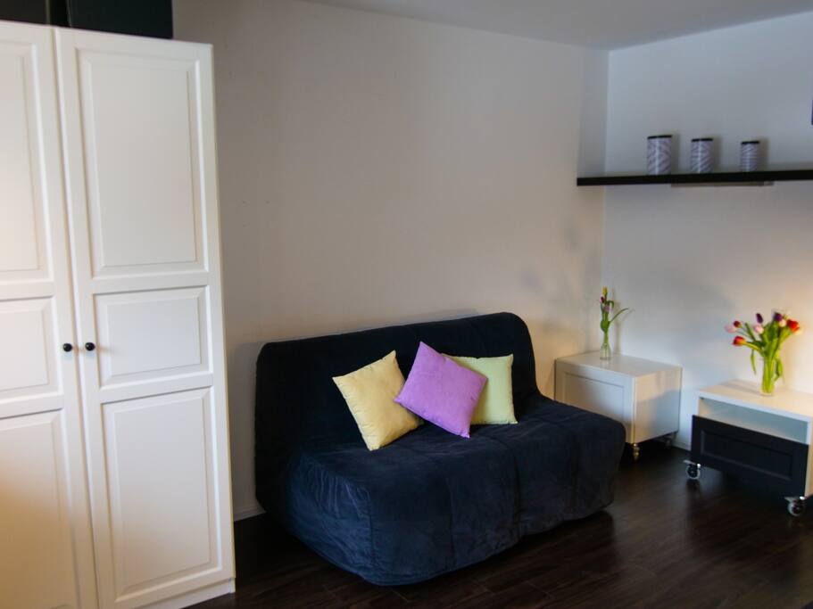 Umgewandeltes Bett in Sofa