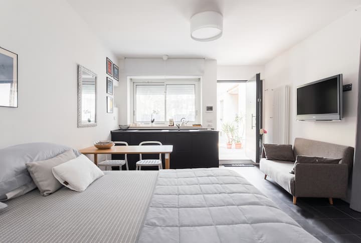 Tiny House In San Giovanni - Roma