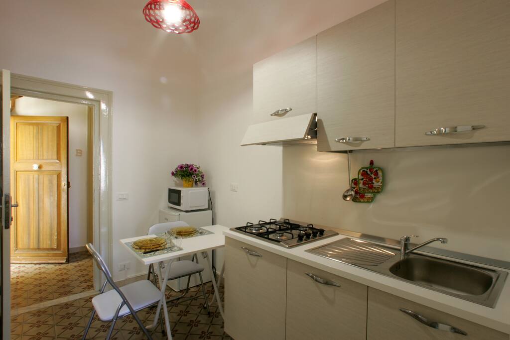 Ingresso con cucina