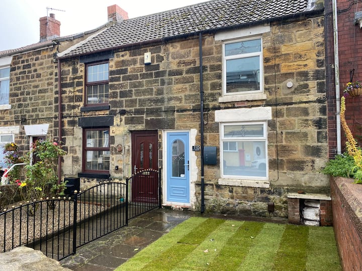 SaltburnbytheSea Holiday Rentals & Homes England,