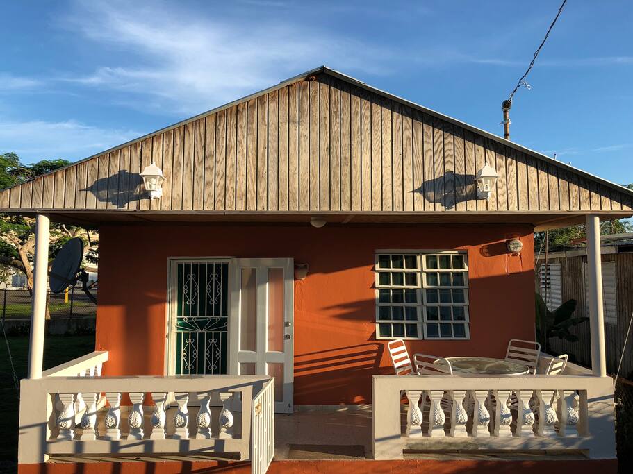 Frente de la casa.