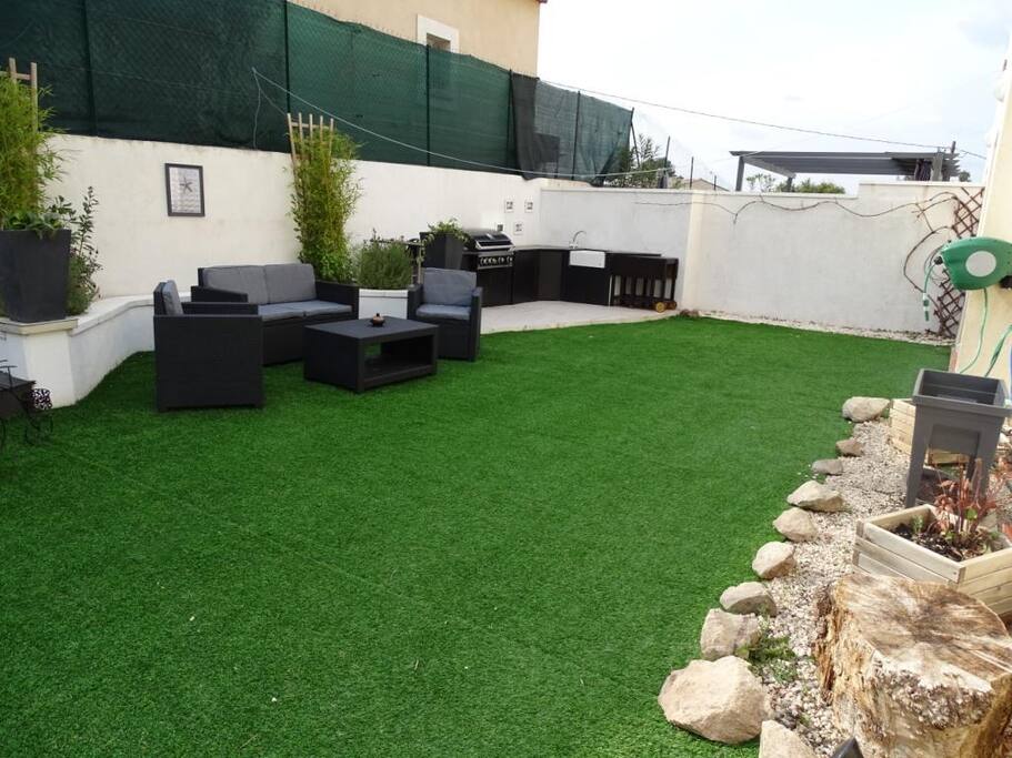 Salon et cuisine de jardin