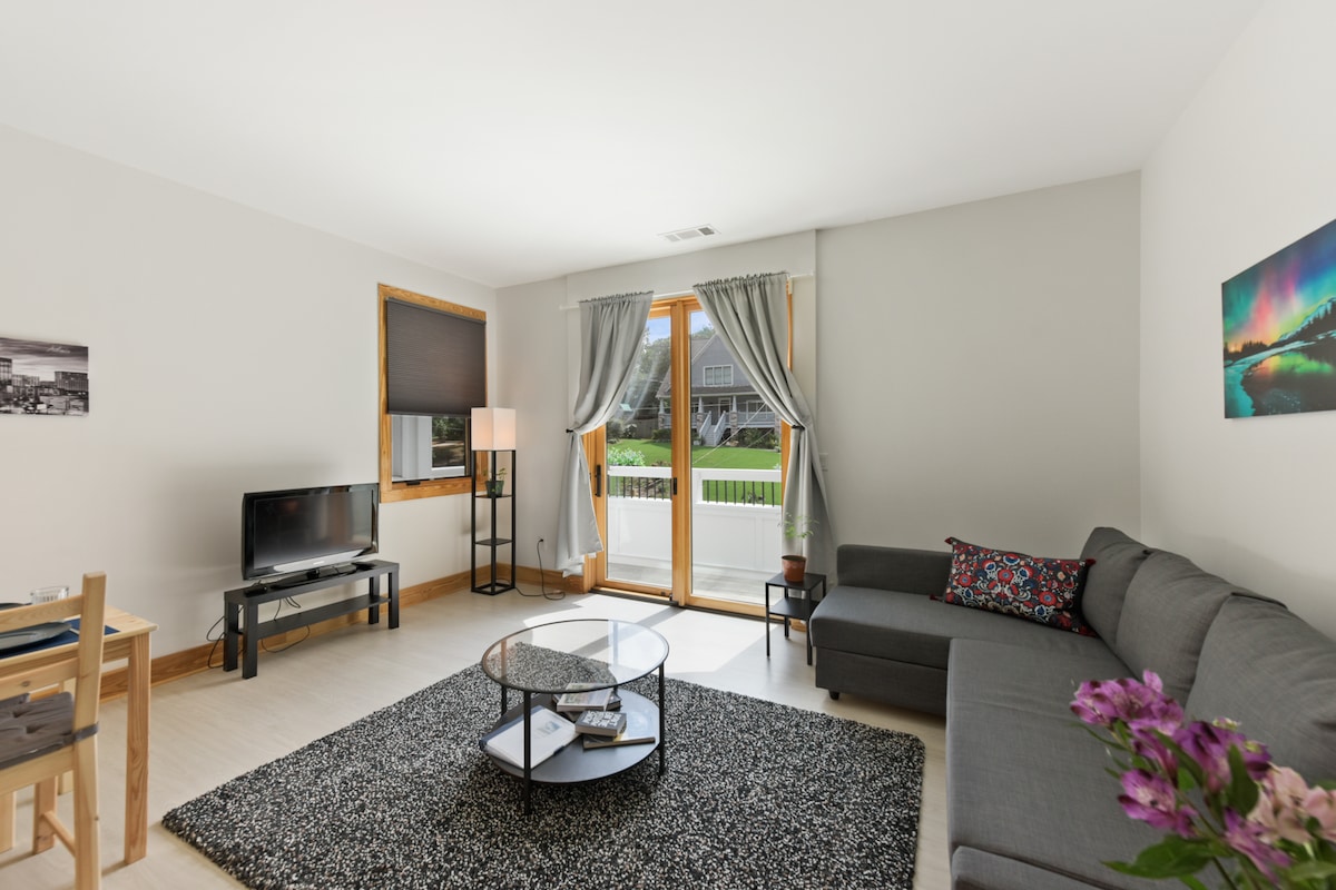 Top performing Airbnb: East Atlanta Oasis Suite in East Atlanta