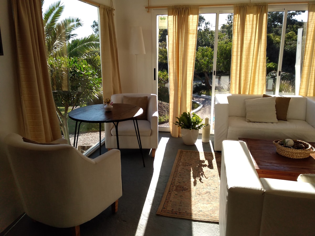 Top Airbnb: House in excellent style in a green environment a Playa Hermosa