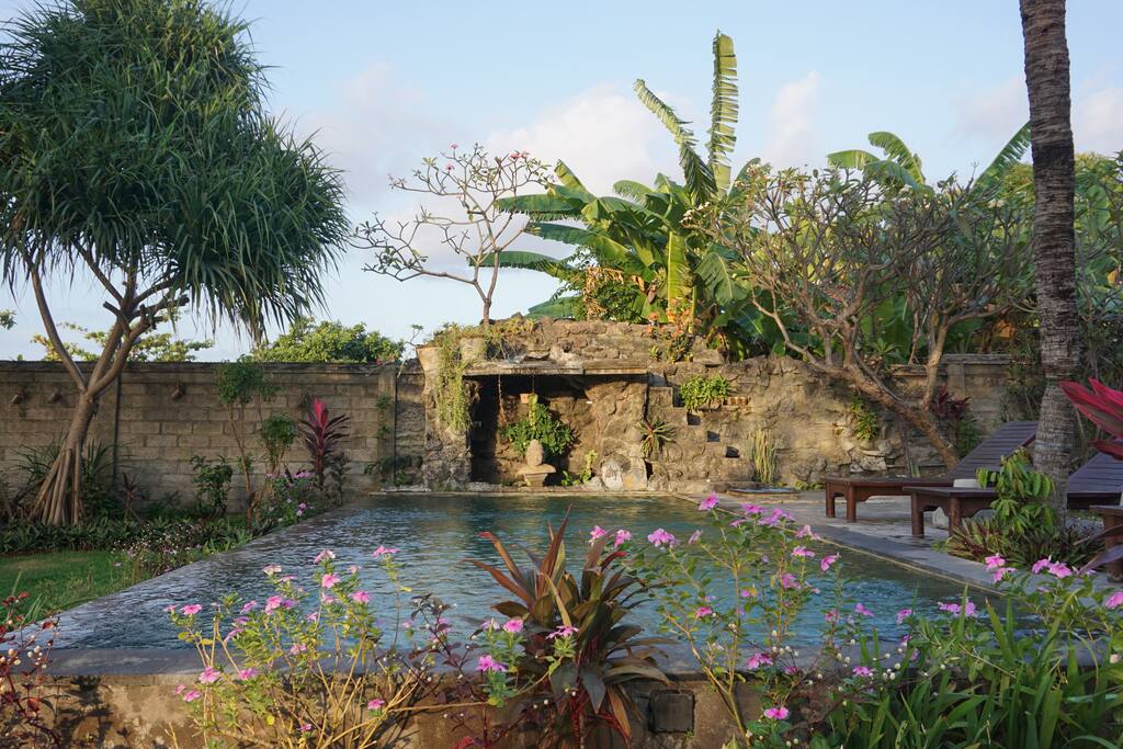pool