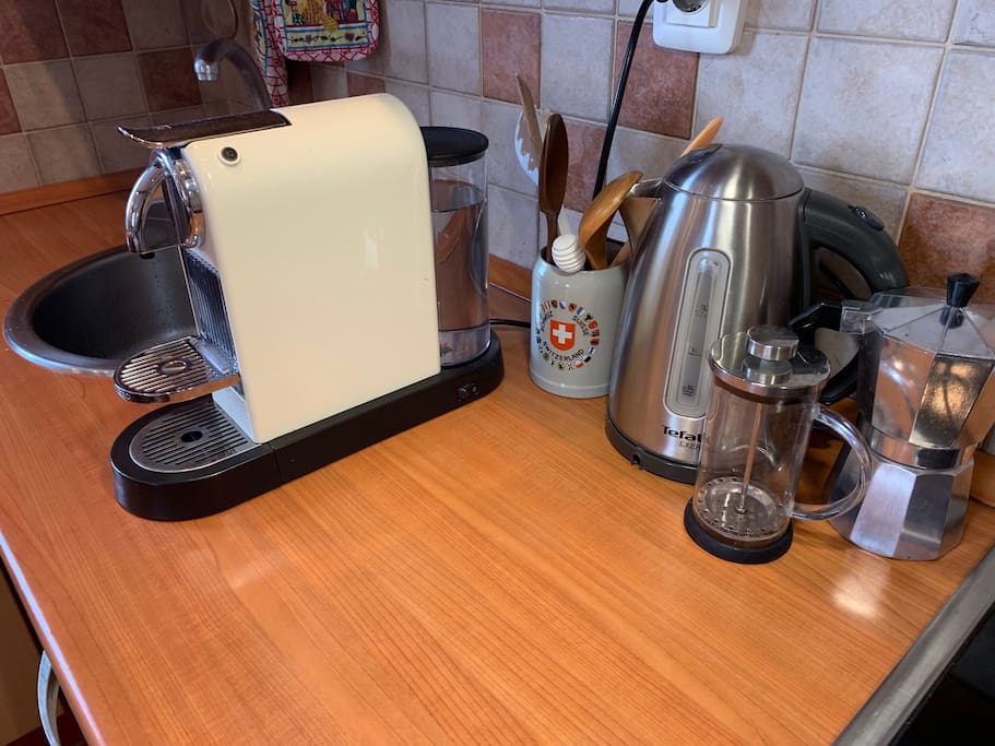 french press and moka pot for coffee