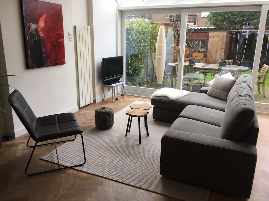 Living room with flatscreen