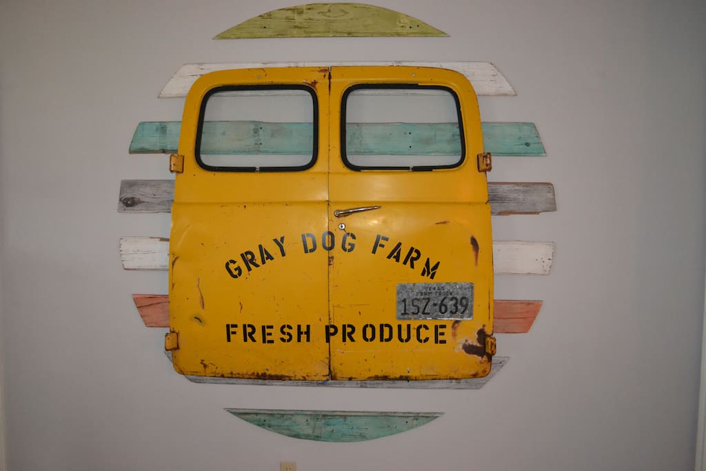 Entry-Fabulous Delivery truck cargo doors