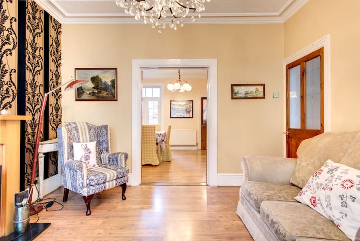 Charming House in Doncaster