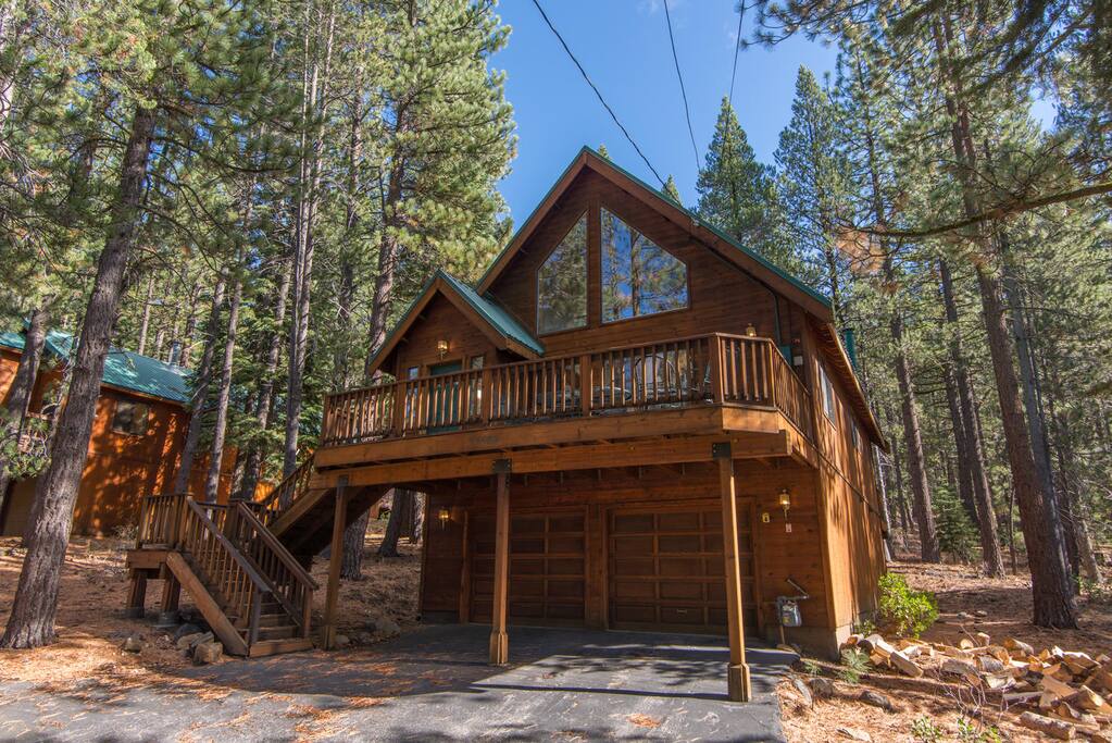 Building,Cabin,Shelter,Deck,Porch