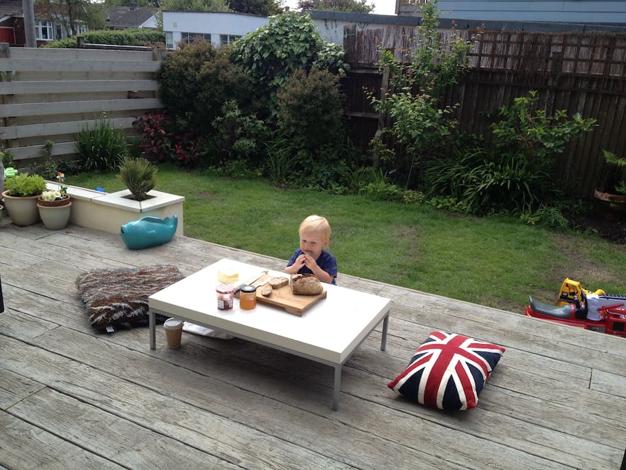Brekkie on the deck
