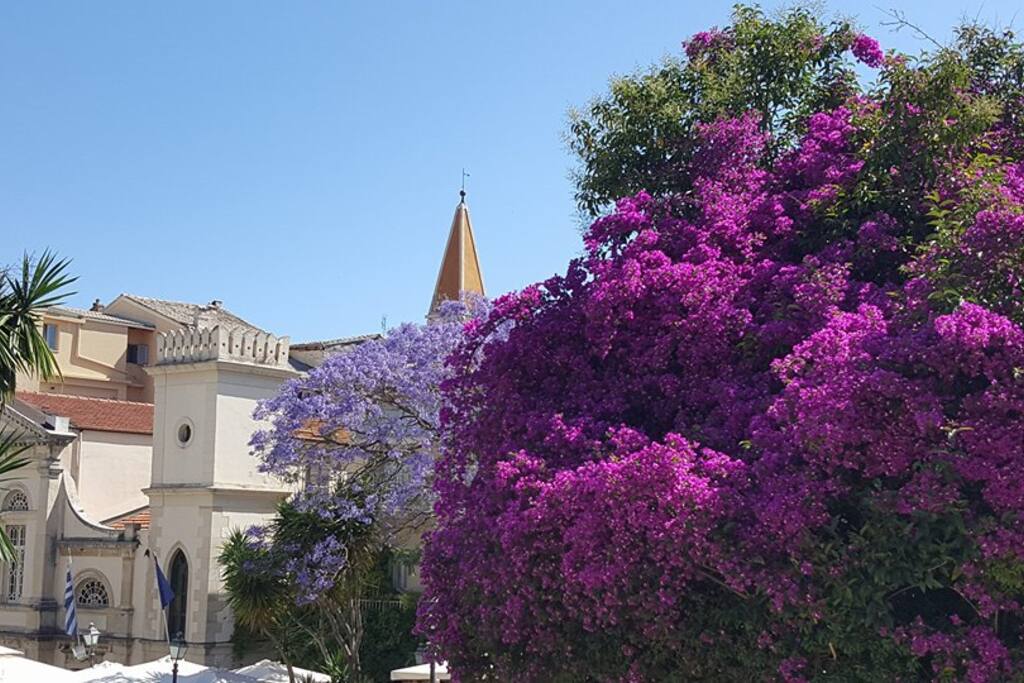 Corfu: Colorful island