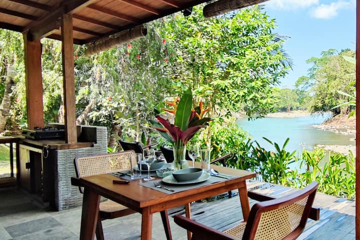 Balian Hideaway - River Hut