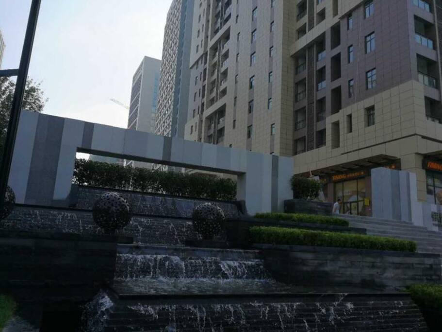 小区门口
